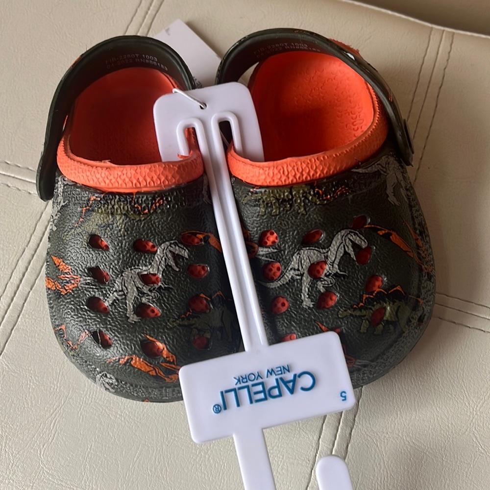 Boys sandals